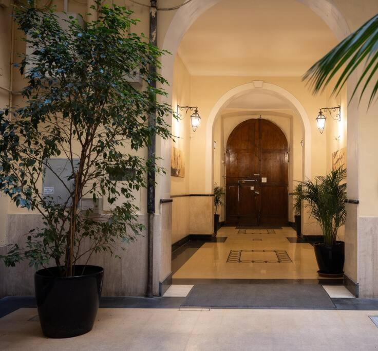 Merulana Penthouse: 5 Minutes Walk From Colosseum Ngoại thất bức ảnh