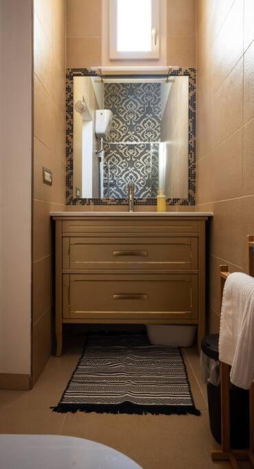 Merulana Penthouse: 5 Minutes Walk From Colosseum Ngoại thất bức ảnh
